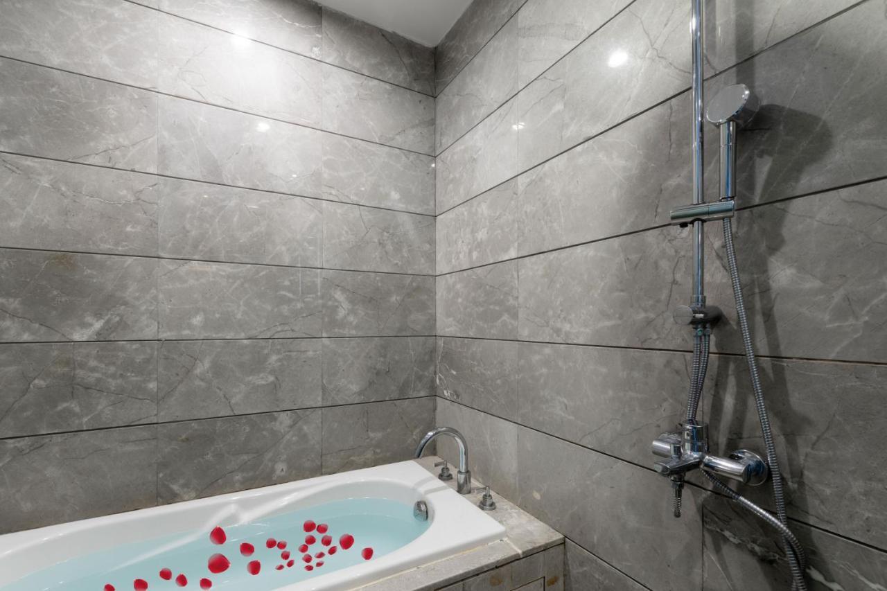 Jiajia Mix International Apartment Beijing Road Branch Guangzhou Exterior photo